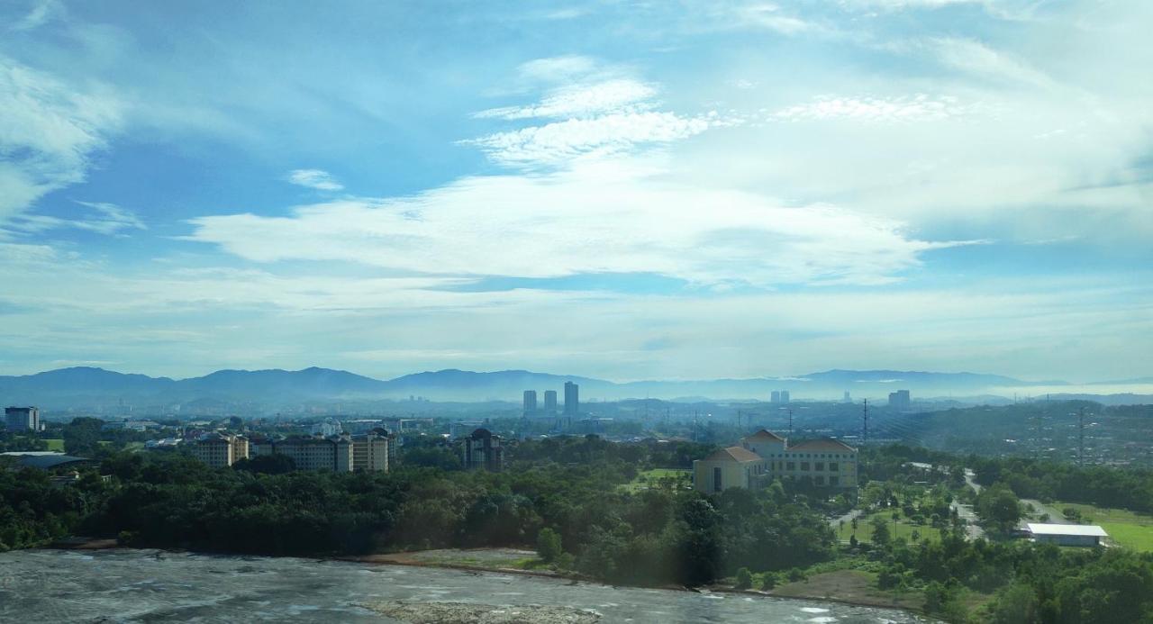 Conezion Luxury 3Br For 7Pax @Ioi Resort Putrajaya Exterior foto